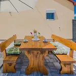 House Marijan With Private Pool And Barbecue - By Ta Leut