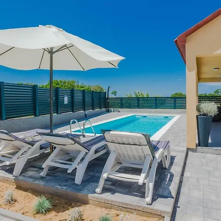Holiday home House Marijan With Private Pool And Barbecue - By Ta Leut