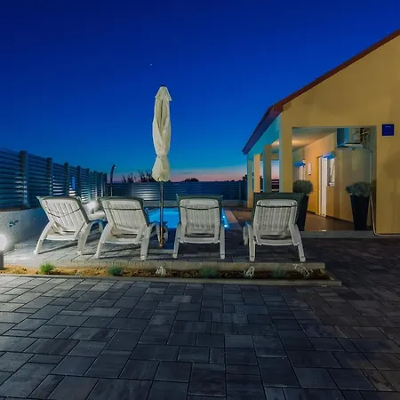 House Marijan With Private Pool And Barbecue - By Ta Leut Casa vacanze *