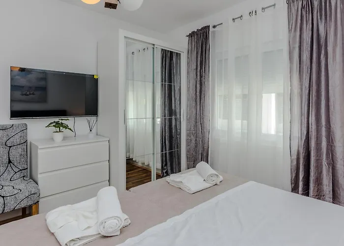 Vakantiehuis House Marijan With Private Pool And Barbecue - By Ta Leut Privlaka (Zadar)